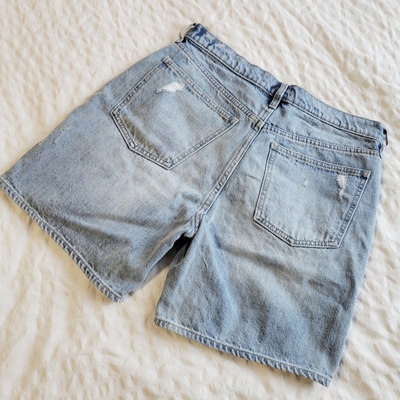 Gap Denim Shorts - Picture 2 of 4